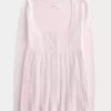 Langärmliger Babydoll-Pullover mit eckigem Ausschnitt Langärmliger Babydoll-Pullover mit eckigem Ausschnitt