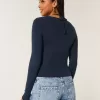 Langärmliger Neckholder-Pullover mit Bindeband
