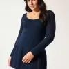Langärmliges Mini-Skaterkleid im Häkelstil mit tiefer Taille Langärmliges Mini-Skaterkleid im Häkelstil mit tiefer Taille