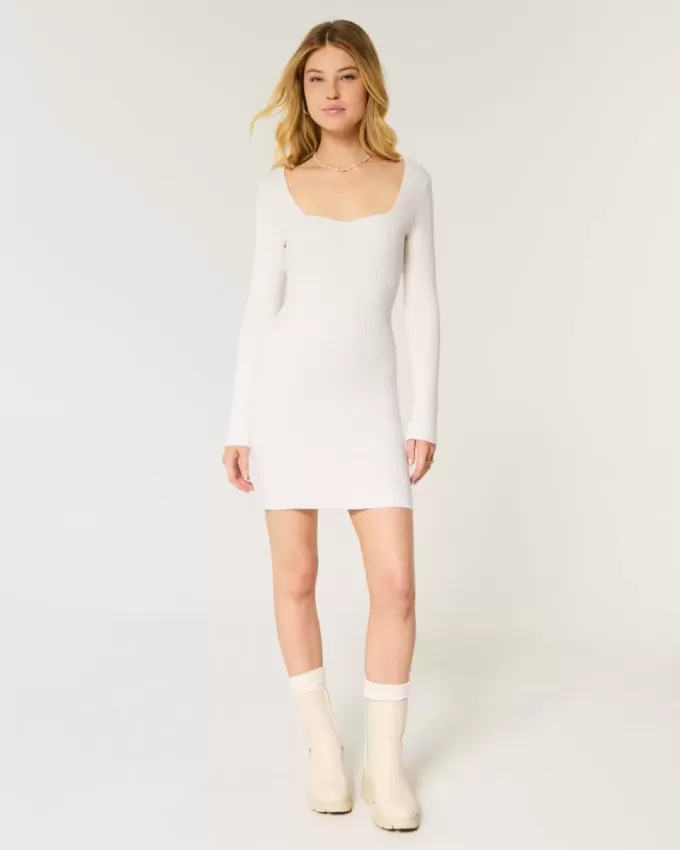 Langärmliges Pulloverkleid mit Cinch-Bust und offenem Rücken