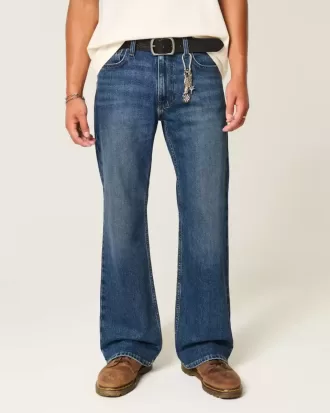 Lockere Bootcut-Jeans in dunkler Waschung Lockere Bootcut-Jeans in dunkler Waschung