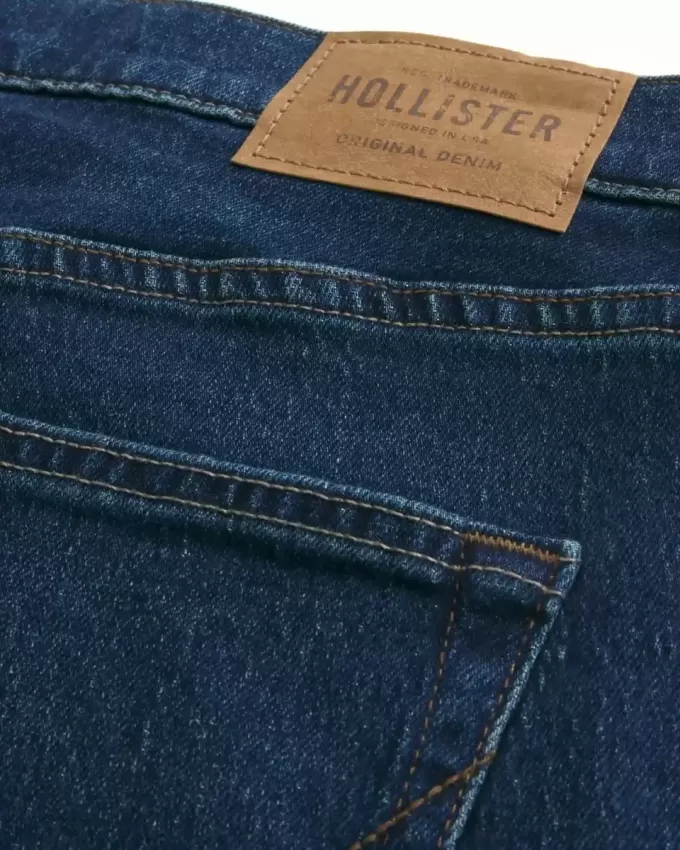 Lockere Jeans in dunkler Waschung Lockere Jeans in dunkler Waschung
