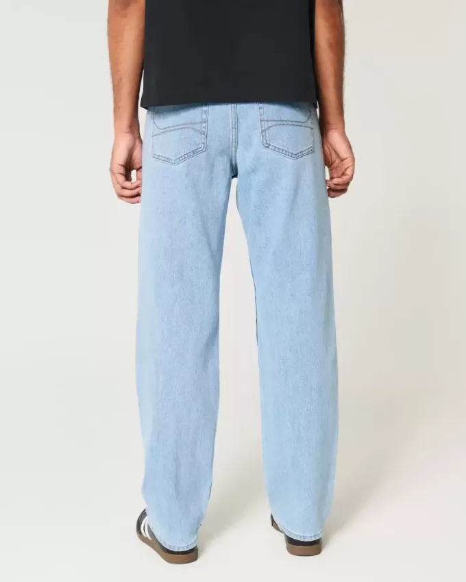 Lockere Jeans in heller Waschung Lockere Jeans in heller Waschung