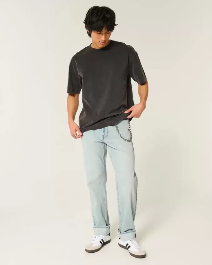 Lockere Jeans mit Downforce Racing-Grafik in heller Waschung Lockere Jeans mit Downforce Racing-Grafik in heller Waschung
