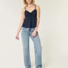 Lockere Jeans mit niedriger Taille und mittlerer Waschung Lockere Jeans mit niedriger Taille und mittlerer Waschung