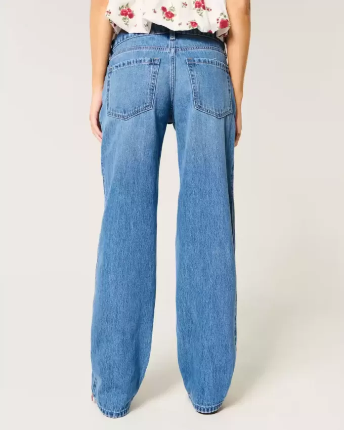 Lockere Jeans mit niedriger Taille und mittlerer Waschung Lockere Jeans mit niedriger Taille und mittlerer Waschung