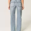 Lockere Jeans mit niedriger Taille und mittlerer Waschung Lockere Jeans mit niedriger Taille und mittlerer Waschung