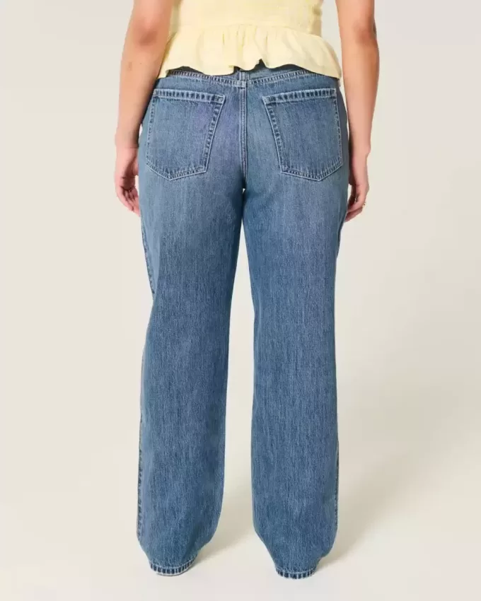 Lockere Jeans mit niedriger Taille und mittlerer Waschung Lockere Jeans mit niedriger Taille und mittlerer Waschung