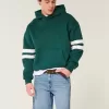 Lockere Jeansshorts über dem Knie Lockere Jeansshorts über dem Knie