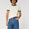 Lockere Jeansshorts über dem Knie Lockere Jeansshorts über dem Knie