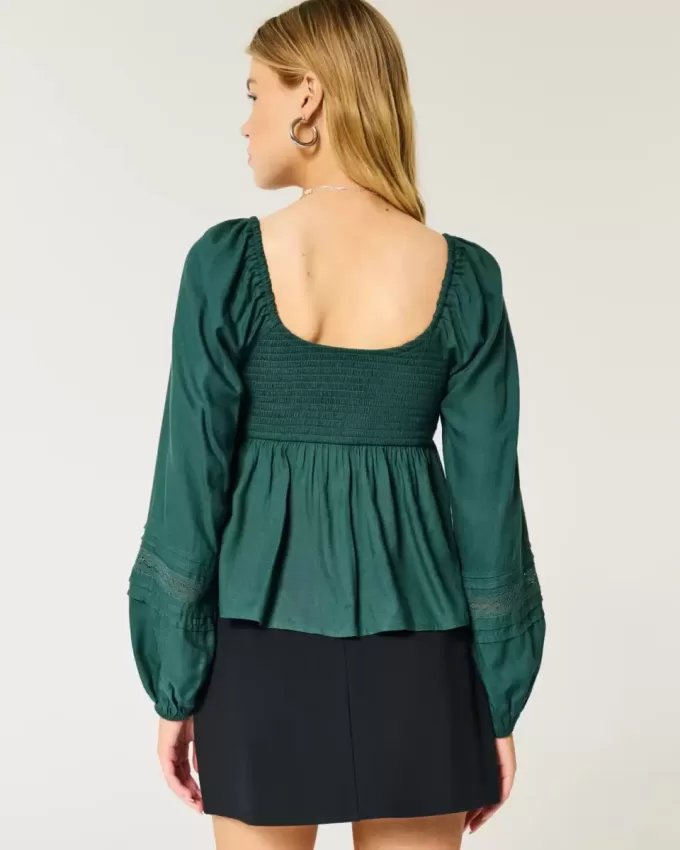 Lockeres Babydoll-Oberteil mit gerüschter Brust Lockeres Babydoll-Oberteil mit gerüschter Brust