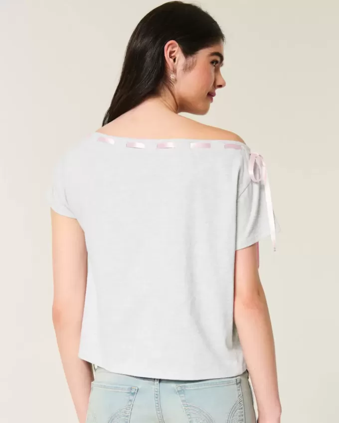 Lockeres, schulterfreies T-Shirt zum Binden Lockeres, schulterfreies T-Shirt zum Binden