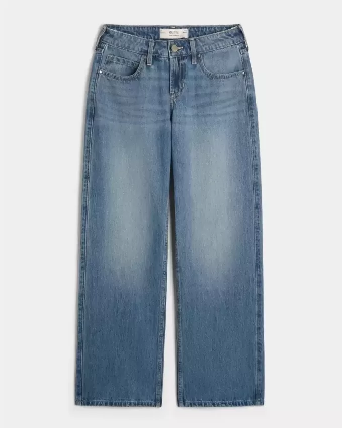 Low-Rise Baggy-Jeans mit mittlerer Waschung und Nietenherzen Low-Rise Baggy-Jeans mit mittlerer Waschung und Nietenherzen