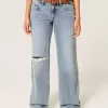 Low-Rise-Baggy-Jeans mit Rissen in heller Waschung Low-Rise-Baggy-Jeans mit Rissen in heller Waschung