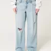 Low-Rise-Baggy-Jeans mit Rissen in heller Waschung Low-Rise-Baggy-Jeans mit Rissen in heller Waschung