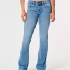 Low-Rise Boot-Jeans mit mittlerer Waschung Low-Rise Boot-Jeans mit mittlerer Waschung