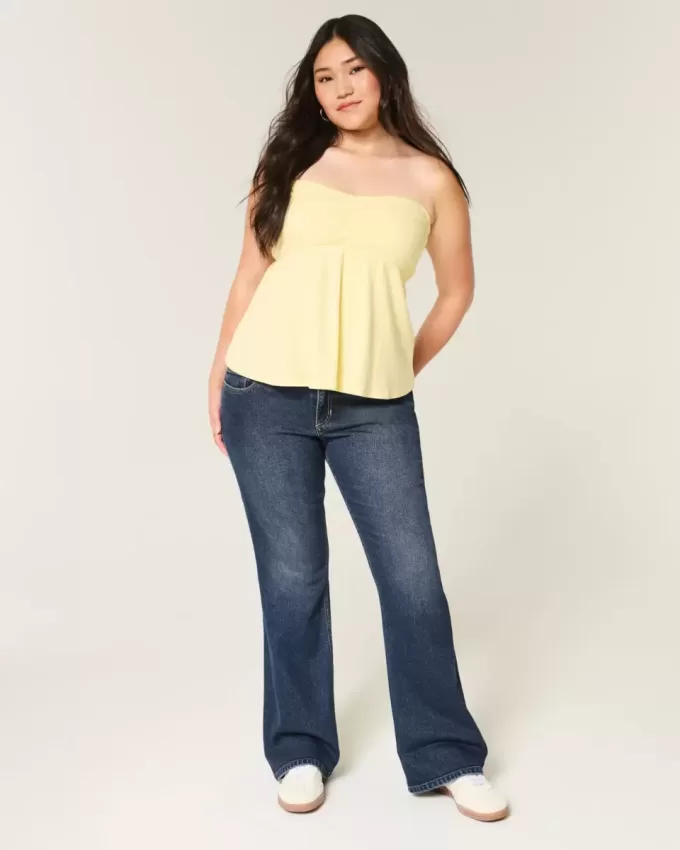 Low-Rise Bootcut-Jeans in dunkler Waschung Low-Rise Bootcut-Jeans in dunkler Waschung