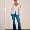 Low-Rise Bootcut-Jeans in mittlerer Waschung Low-Rise Bootcut-Jeans in mittlerer Waschung