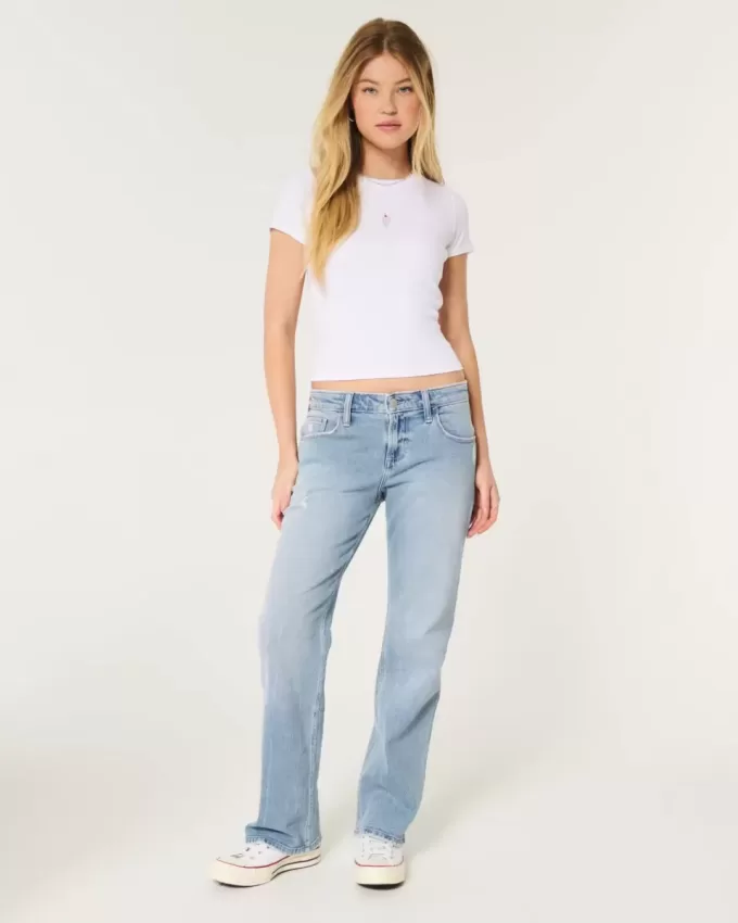 Low-Rise Distressed Relaxed Straight Jeans in mittlerer Waschung Low-Rise Distressed Relaxed Straight Jeans in mittlerer Waschung