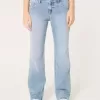 Low-Rise Distressed Relaxed Straight Jeans in mittlerer Waschung Low-Rise Distressed Relaxed Straight Jeans in mittlerer Waschung