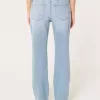 Low-Rise Distressed Relaxed Straight Jeans in mittlerer Waschung Low-Rise Distressed Relaxed Straight Jeans in mittlerer Waschung