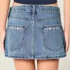 Low-Rise-Mini-Jeansrock mit bestickter Schleife Low-Rise-Mini-Jeansrock mit bestickter Schleife