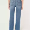 Low-Rise Relaxed Straight Jeans in mittlerer Waschung Low-Rise Relaxed Straight Jeans in mittlerer Waschung