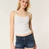 Low-Rise-Shortie-Shorts aus dunkel gewaschenem Denim Low-Rise-Shortie-Shorts aus dunkel gewaschenem Denim