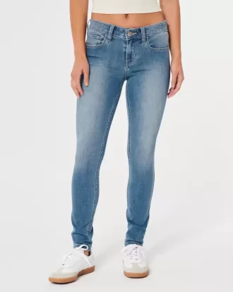 Low-Rise Super Skinny Jeans mit mittlerer Waschung