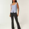 Low-Rise verwaschene schwarze Bootcut-Jeans Low-Rise verwaschene schwarze Bootcut-Jeans