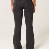 Low-Rise verwaschene schwarze Bootcut-Jeans Low-Rise verwaschene schwarze Bootcut-Jeans