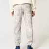Lässige Fleece-Jogginghose mit Camouflage-Muster Lässige Fleece-Jogginghose mit Camouflage-Muster