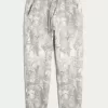 Lässige Fleece-Jogginghose mit Camouflage-Muster Lässige Fleece-Jogginghose mit Camouflage-Muster