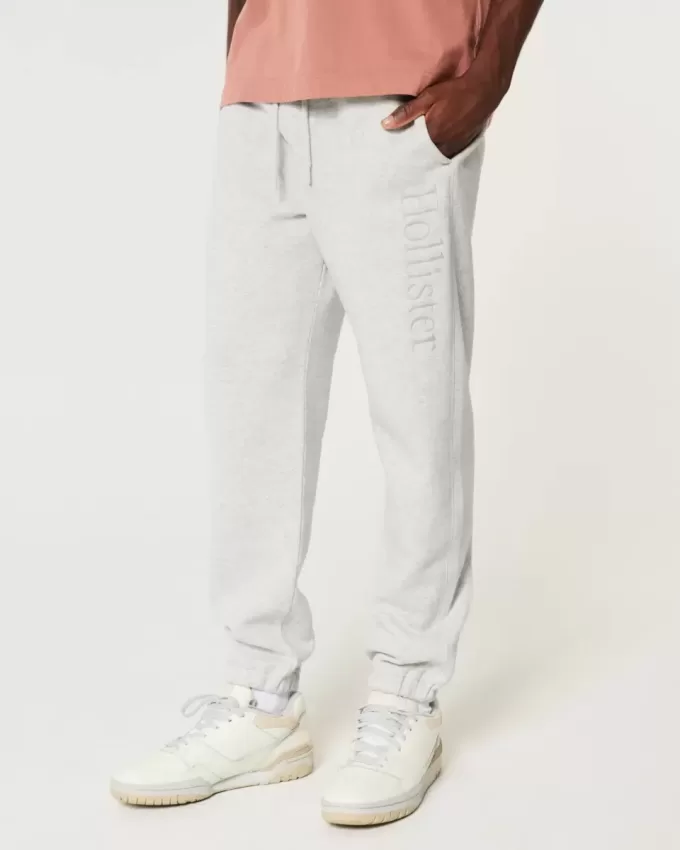 Lässige Fleece-Jogginghose mit Logo Lässige Fleece-Jogginghose mit Logo