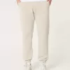 Lässige Fleece-Jogginghose mit Logo Lässige Fleece-Jogginghose mit Logo