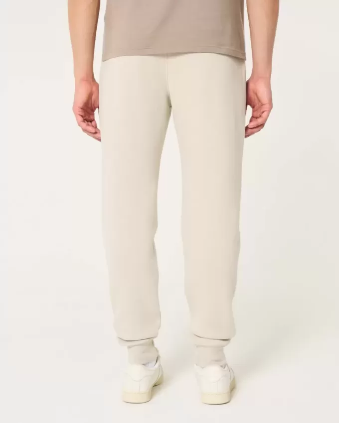 Lässige Fleece-Jogginghose mit Logo Lässige Fleece-Jogginghose mit Logo