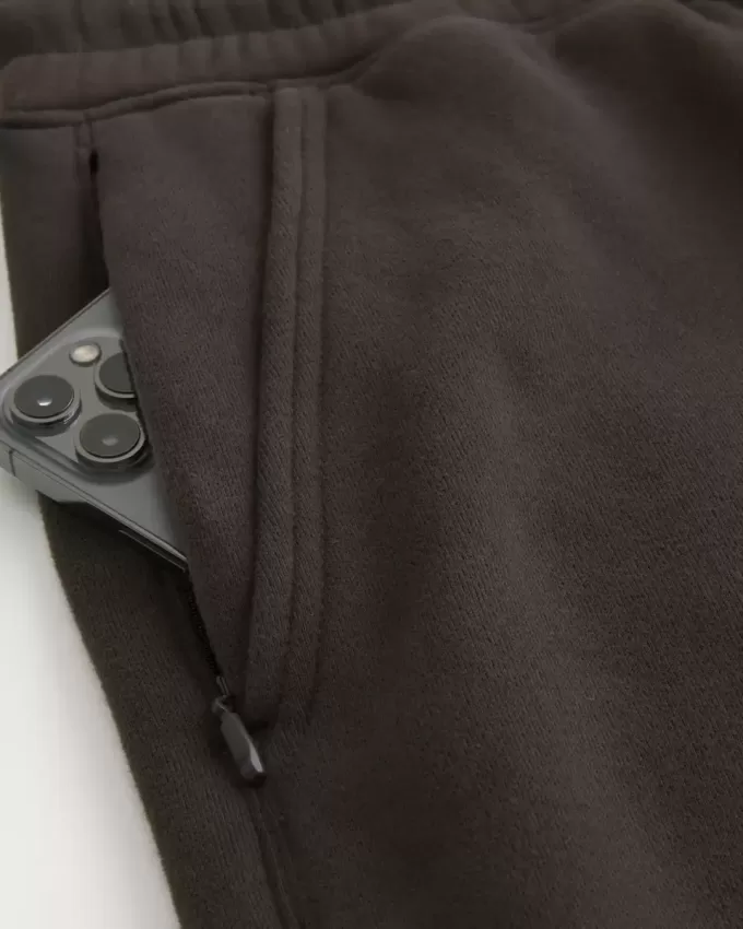 Lässige Fleece-Jogginghose mit Logo Lässige Fleece-Jogginghose mit Logo