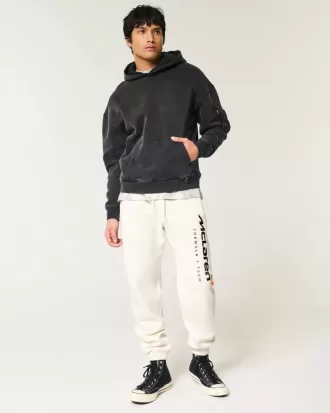 Lässige Fleece-Jogginghose mit McLaren-Grafik