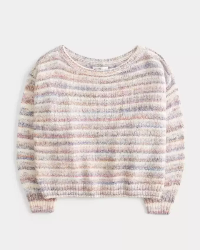Lässiger schulterfreier Pullover Lässiger schulterfreier Pullover