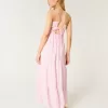 Maxikleid mit offenem Rücken Maxikleid mit offenem Rücken