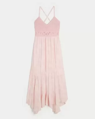 Maxikleid mit V-Ausschnitt im Häkel-Mix