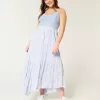 Maxikleid mit V-Ausschnitt im Häkel-Mix