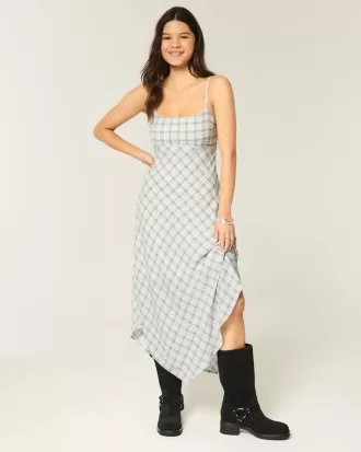 Midikleid mit asymmetrischem Saum