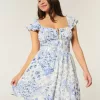 Minikleid mit Flatterärmeln und V-Taille