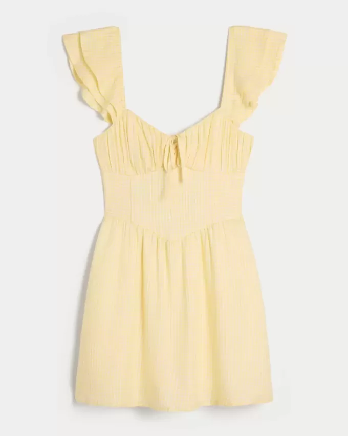 Minikleid mit Flatterärmeln und V-Taille Minikleid mit Flatterärmeln und V-Taille