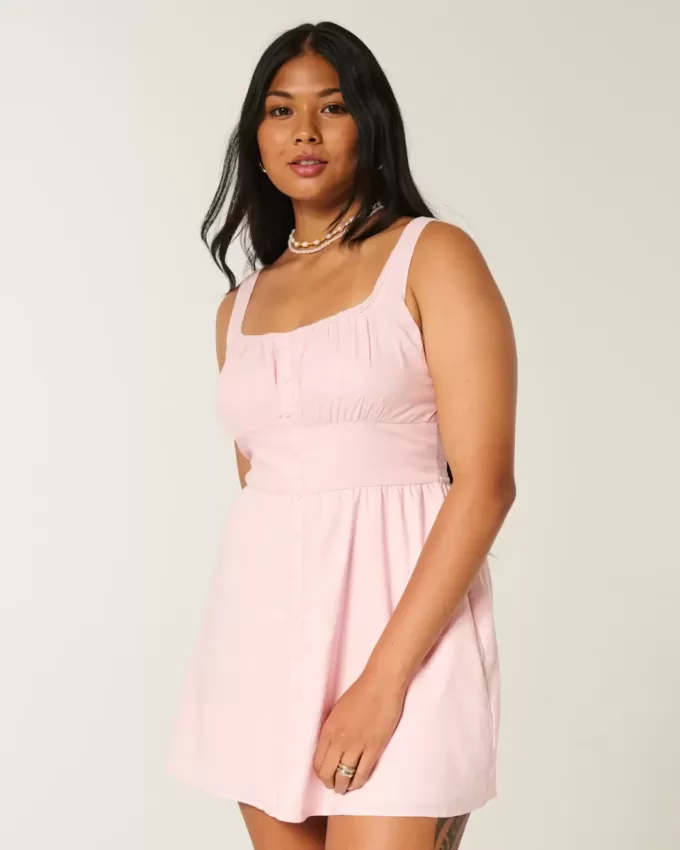 Minikleid mit Knopfleiste vorne Minikleid mit Knopfleiste vorne