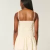 Minikleid mit Spitzenbesatz Minikleid mit Spitzenbesatz
