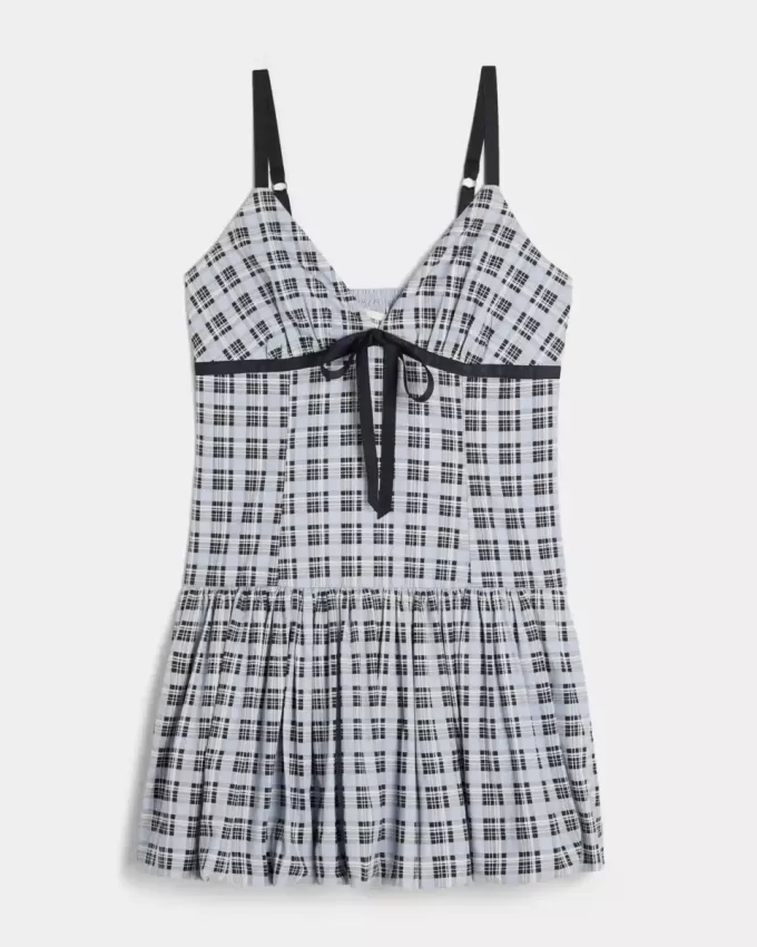 Minikleid mit V-Ausschnitt und Bubble-Muster Minikleid mit V-Ausschnitt und Bubble-Muster