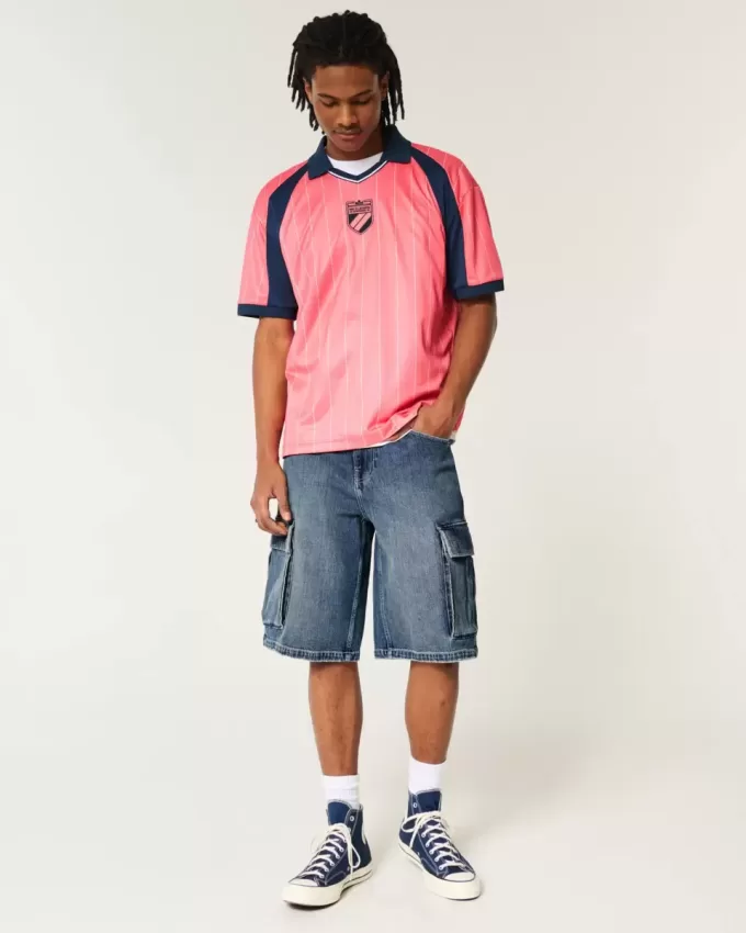 Mittel gewaschene Super Baggy-Cargo-Shorts aus Denim Mittel gewaschene Super Baggy-Cargo-Shorts aus Denim