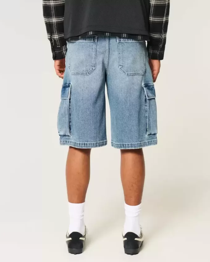 Mittel gewaschene Super Baggy-Cargo-Shorts aus Denim